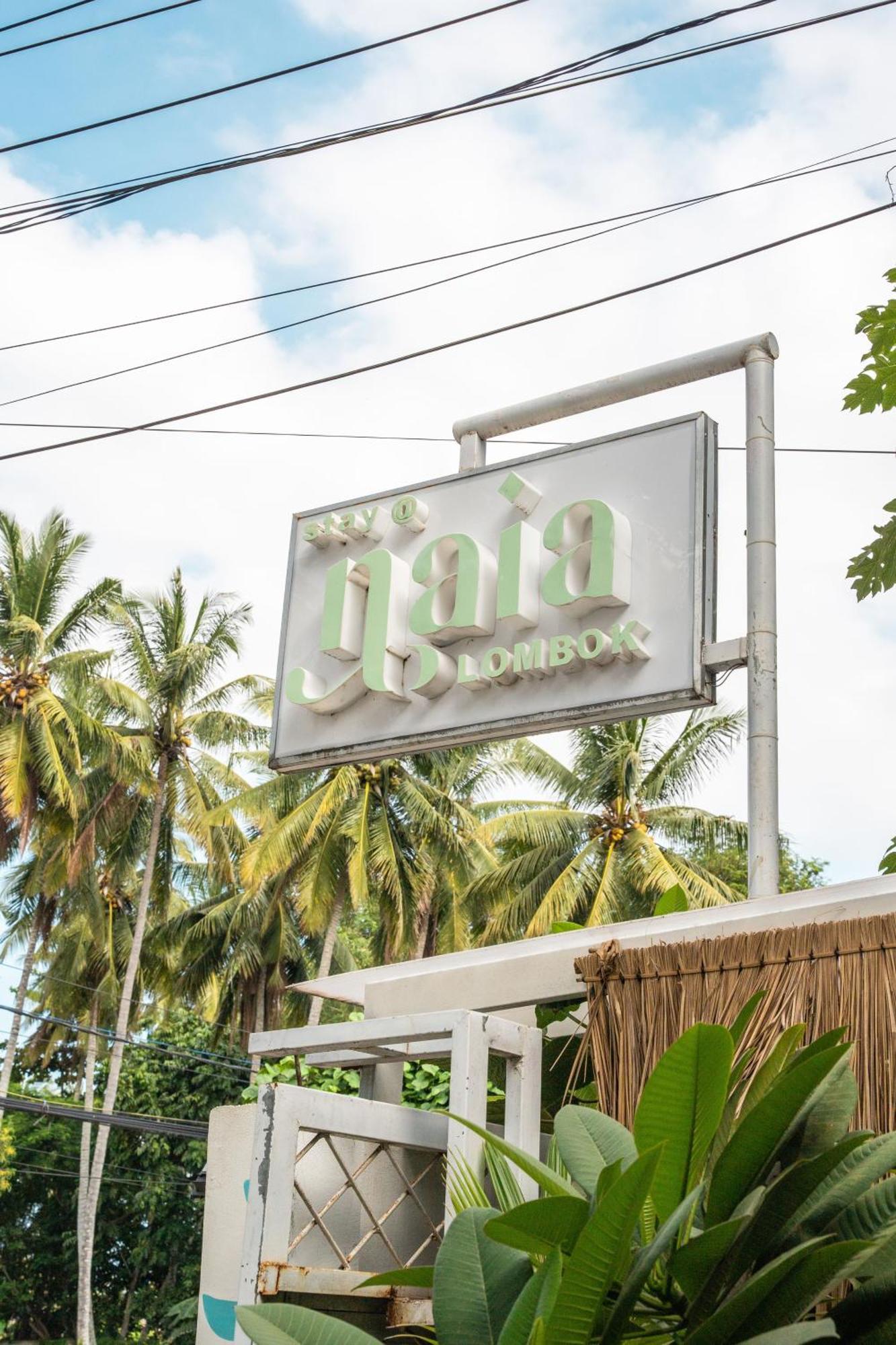 Готель Naia Lombok Kuta  Екстер'єр фото